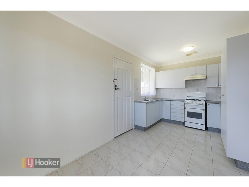 7 Valencia Crescent, Toongabbie NSW 2146