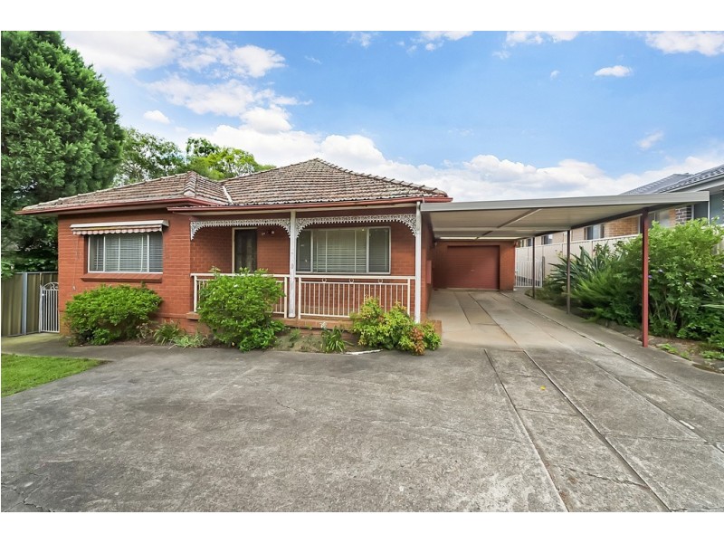 11 Fox Hills Crescent, Prospect NSW 2148