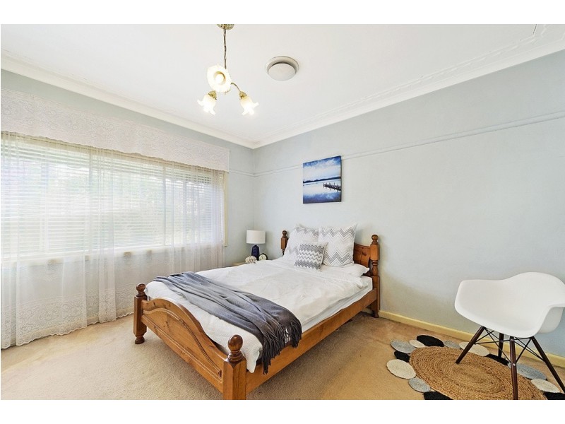 11 Fox Hills Crescent, Prospect NSW 2148