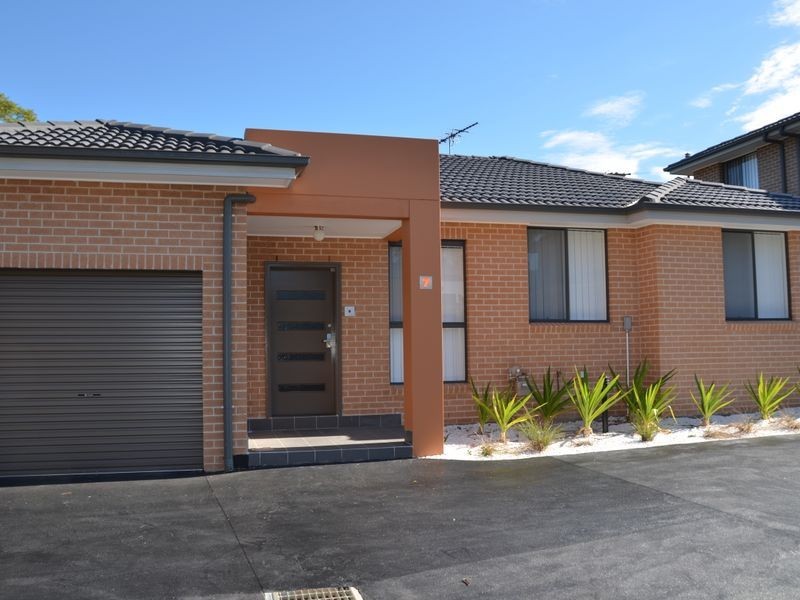 7/18 Cornelia Road, Toongabbie NSW 2146