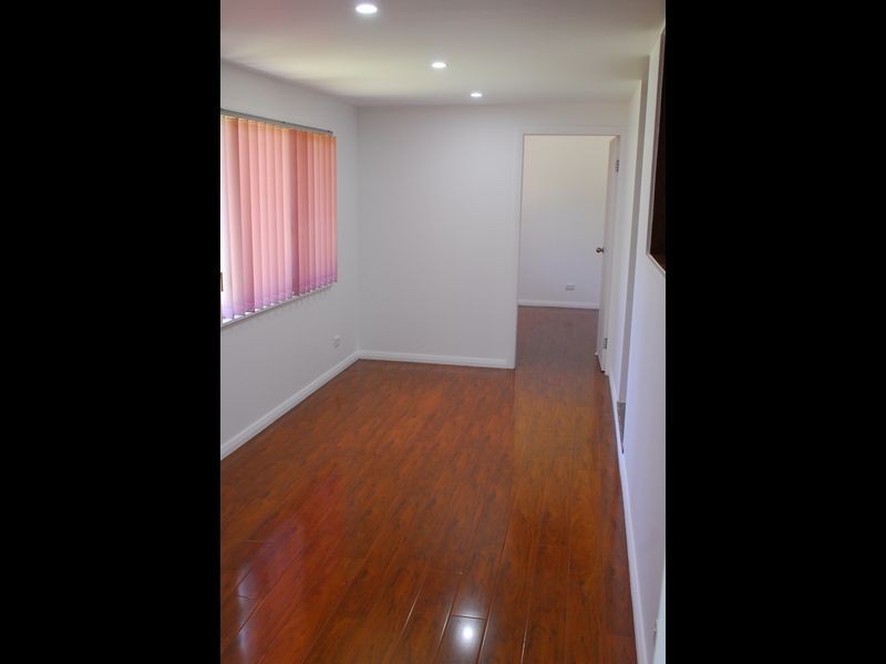 10 Paris Place, Toongabbie NSW 2146