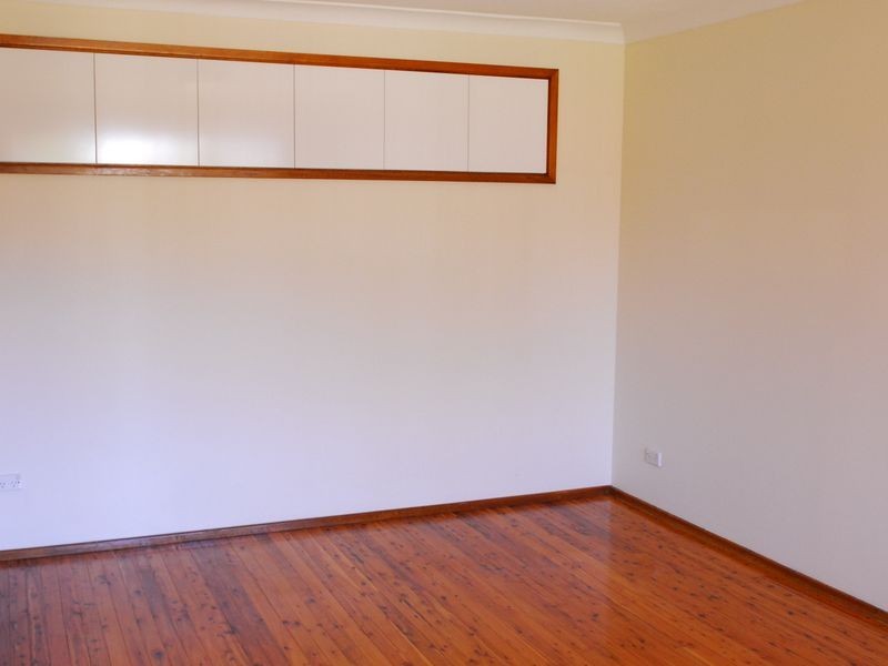 10 Paris Place, Toongabbie NSW 2146