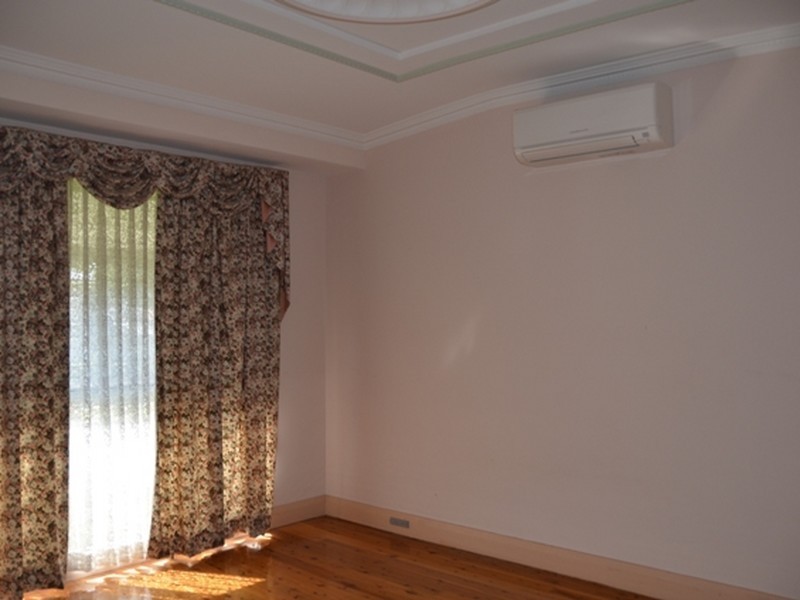 32 Marcia Street, Toongabbie NSW 2146