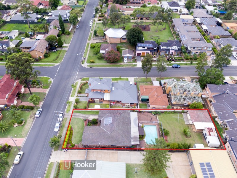 73 Oramzi Road, Girraween NSW 2145