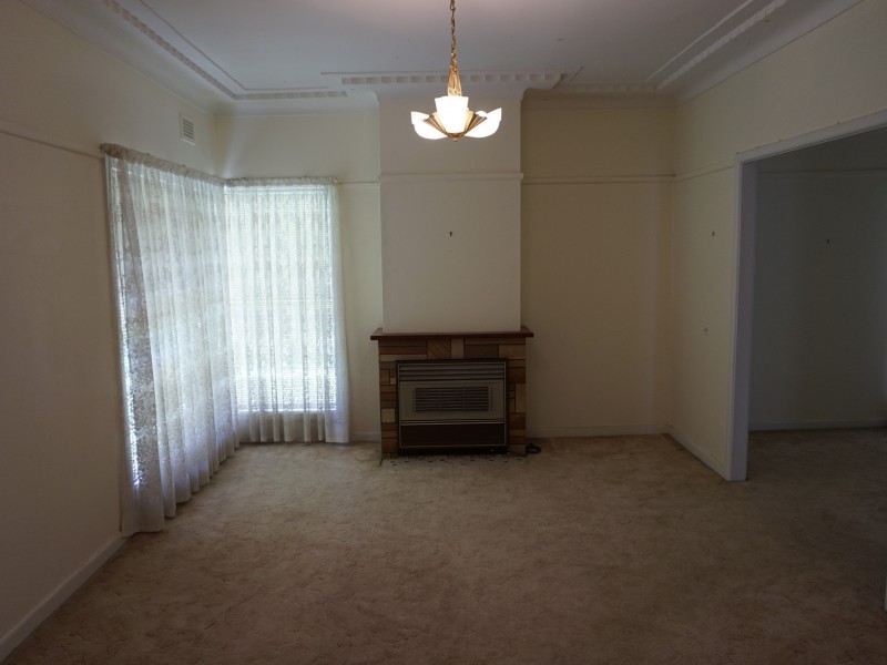 9 Octavia Street, Toongabbie NSW 2146