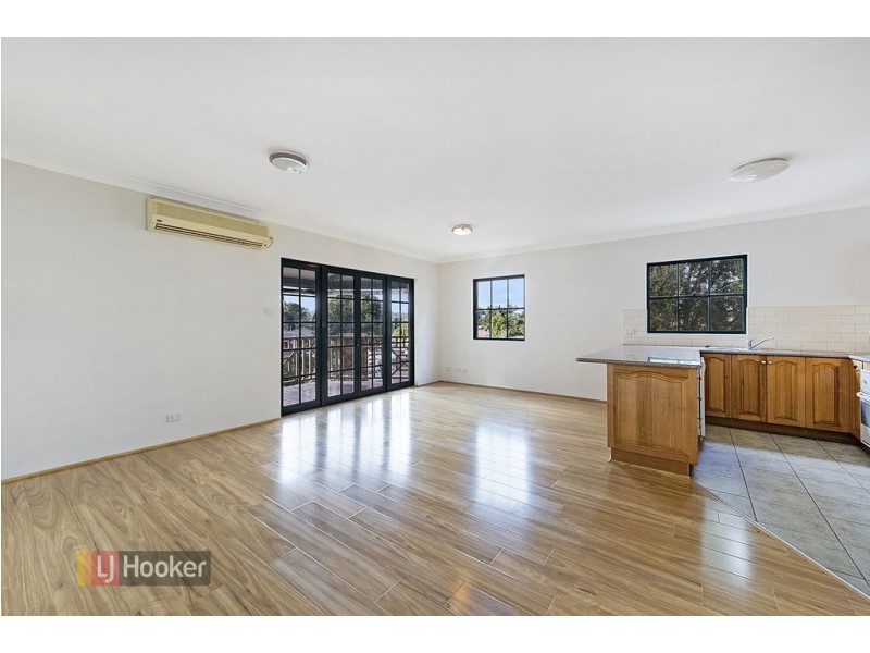 9/38 Cooyong Crescent, Toongabbie NSW 2146