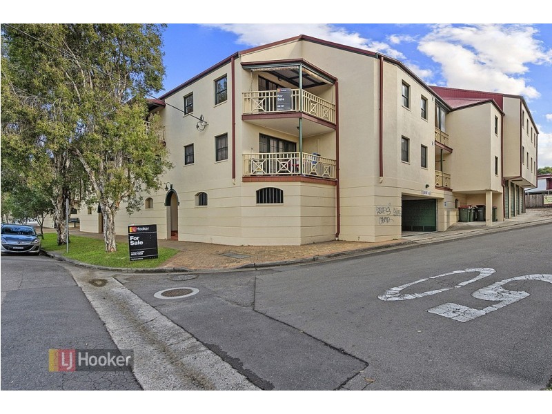 9/38 Cooyong Crescent, Toongabbie NSW 2146