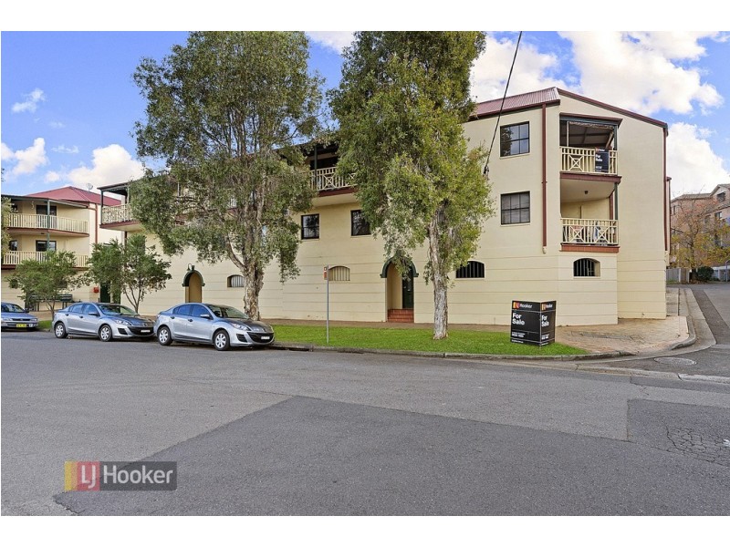 9/38 Cooyong Crescent, Toongabbie NSW 2146