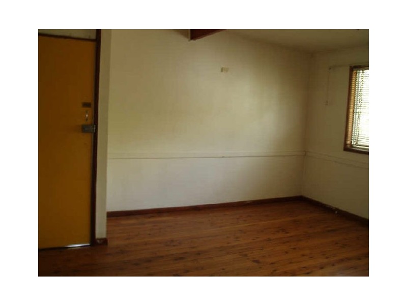 16 Cornelia Road, Toongabbie NSW 2146