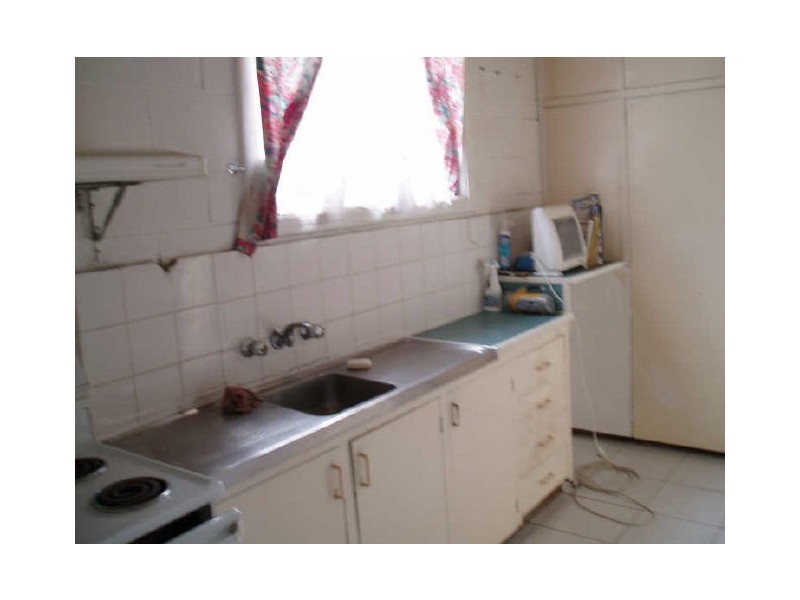 16 Cornelia Road, Toongabbie NSW 2146