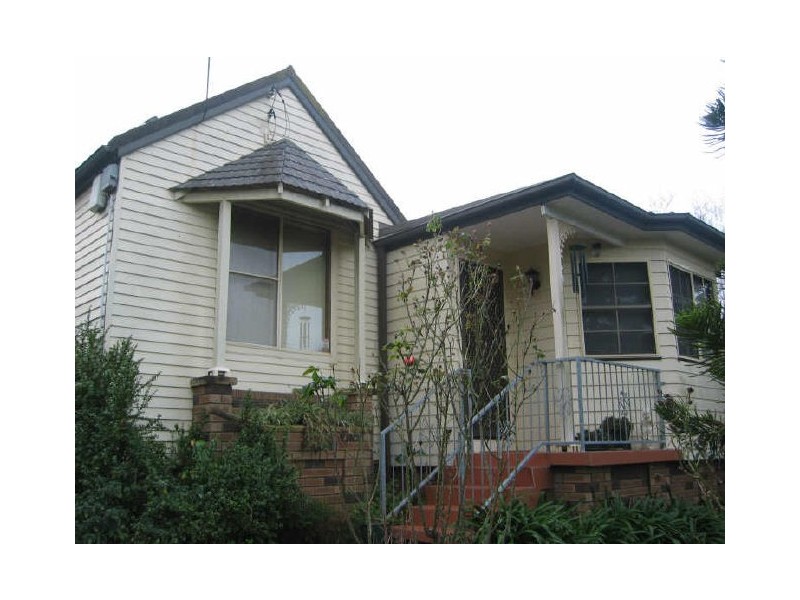 6B The Crescent, Toongabbie NSW 2146