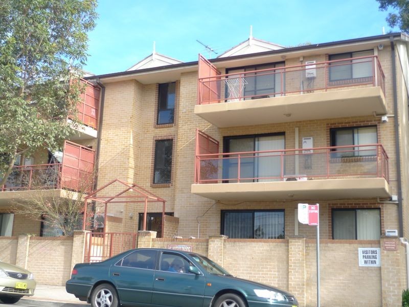 6/25 Portico Parade, Toongabbie NSW 2146