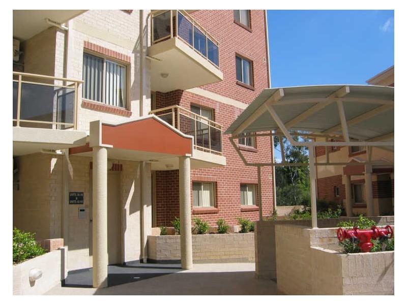 36/2 Wentworth Avenue, Toongabbie NSW 2146