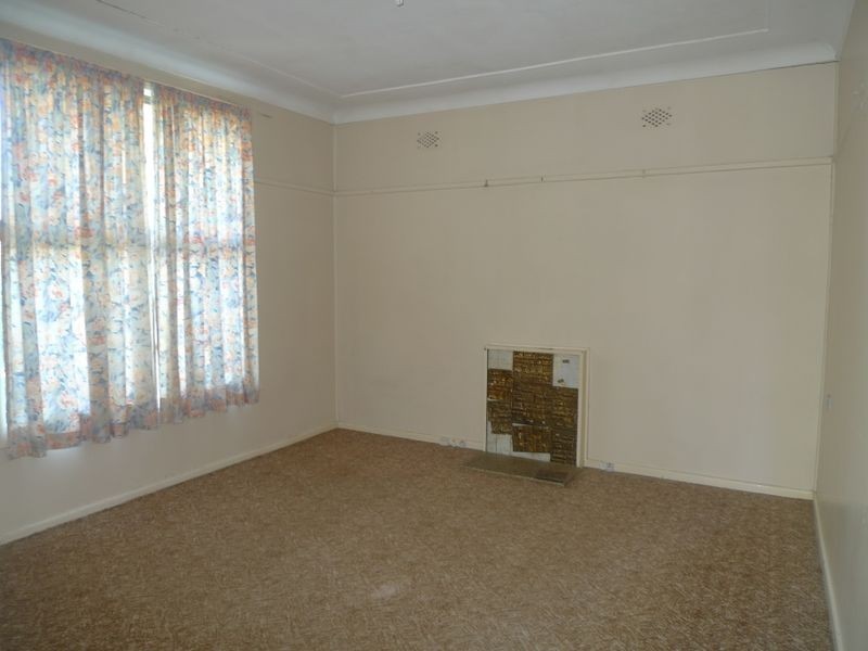 24 Terry Avenue, Seven Hills NSW 2147