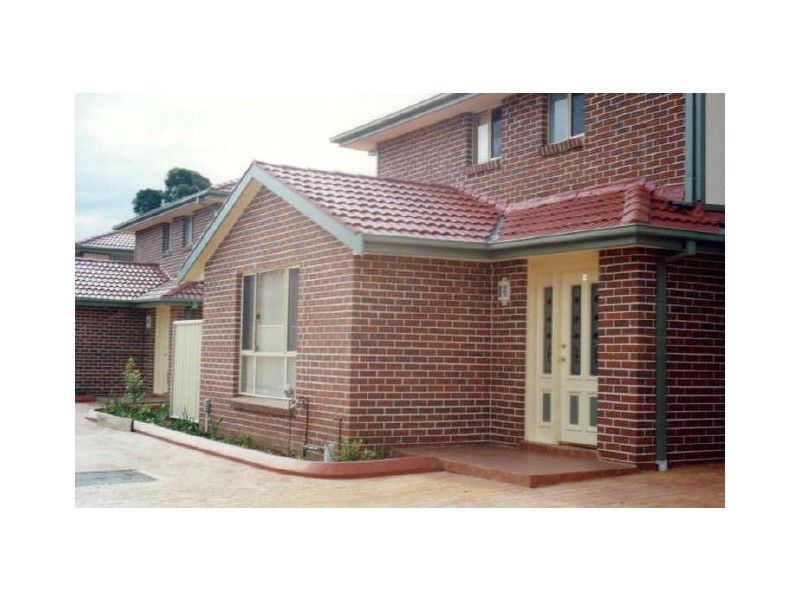 4/13 Fuller Street, Seven Hills NSW 2147