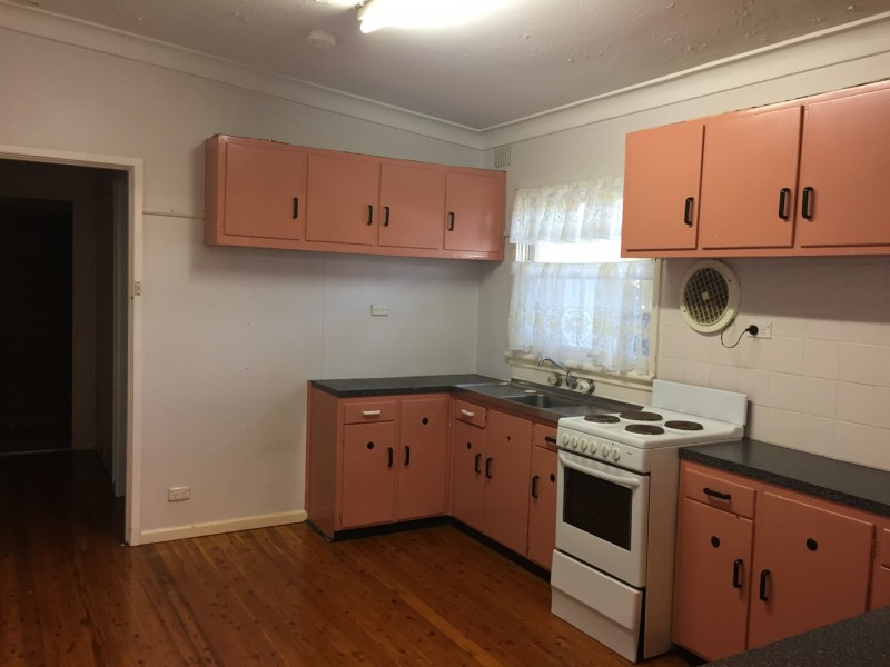 71 Bulli Road, Toongabbie NSW 2146