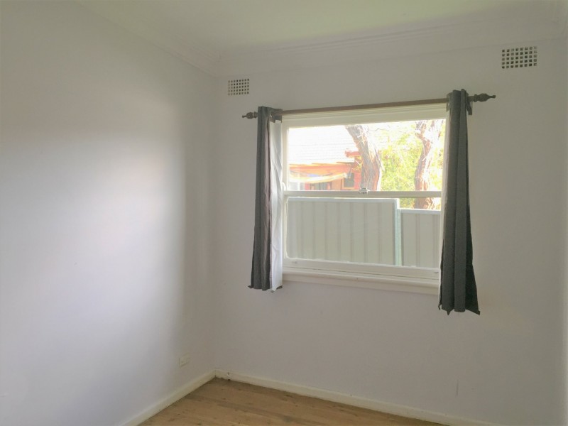 71 Bulli Road, Toongabbie NSW 2146