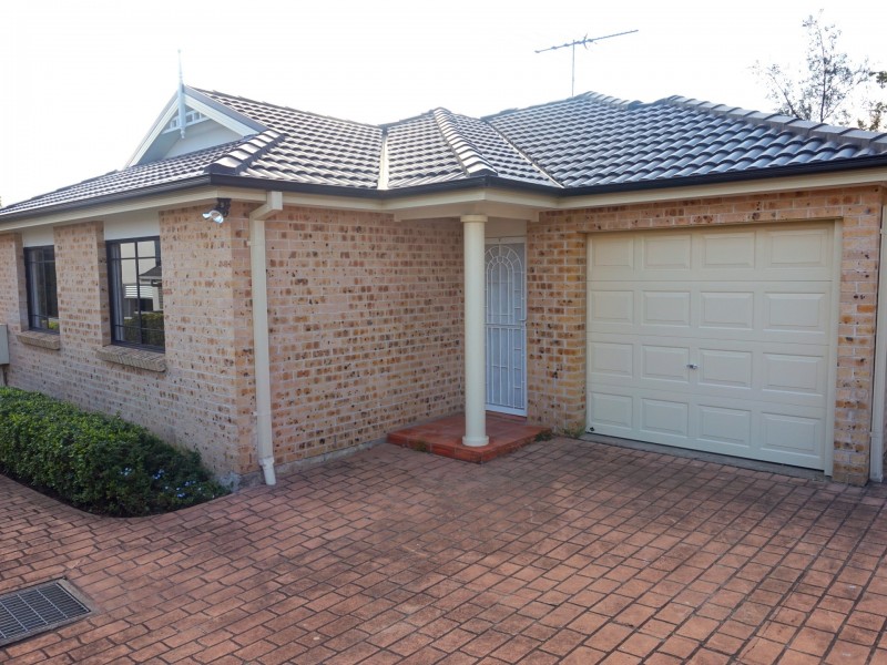 2/49 Girraween Road, Girraween NSW 2145