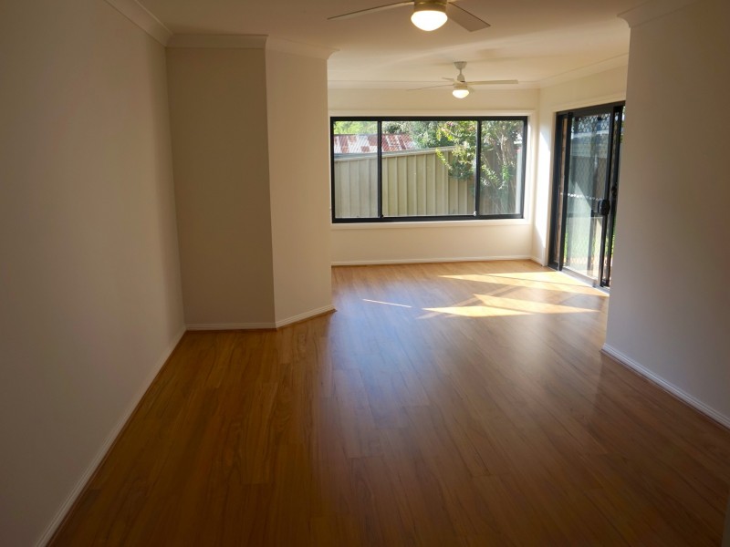 2/49 Girraween Road, Girraween NSW 2145