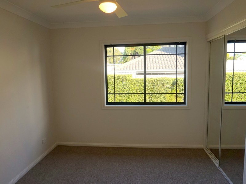 2/49 Girraween Road, Girraween NSW 2145