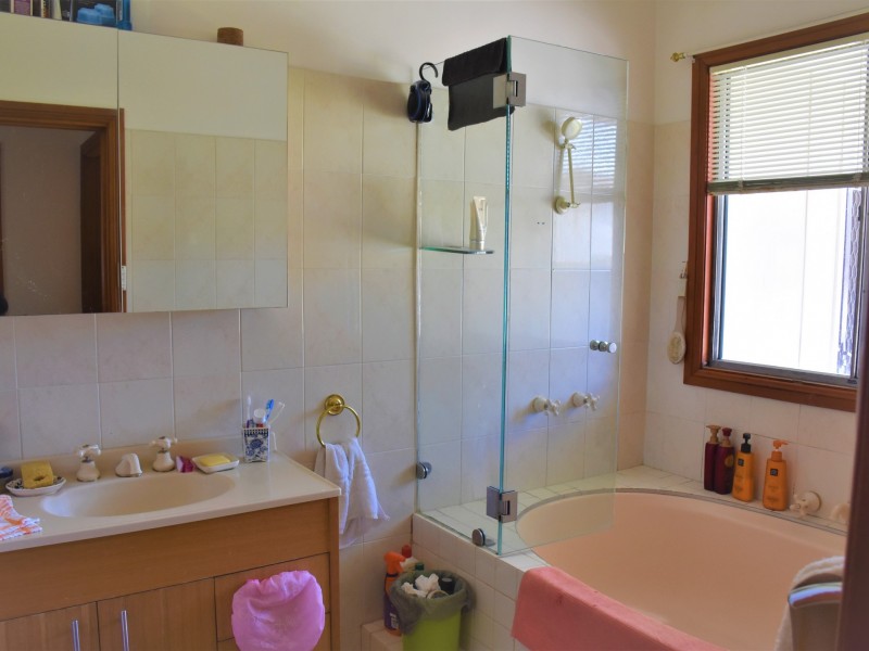 14 Beamish Road, Northmead NSW 2152