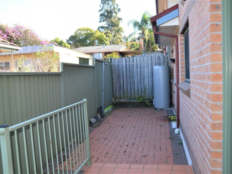 1/17-19 Metella Road, Toongabbie NSW 2146