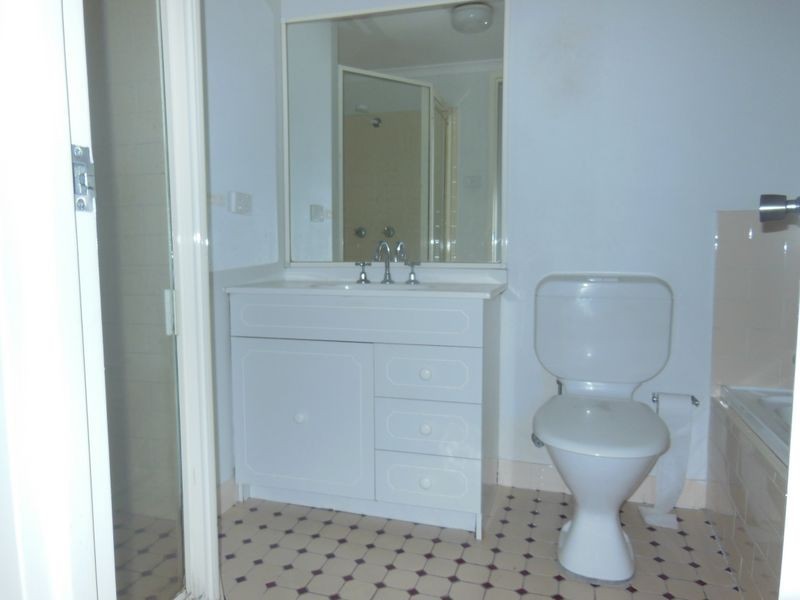 20/38 Cooyong Crescent, Toongabbie NSW 2146