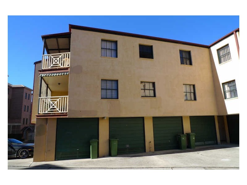 20/38 Cooyong Crescent, Toongabbie NSW 2146