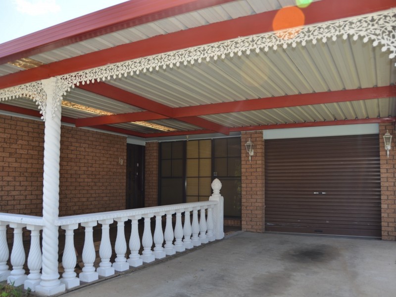 19 Lenton Crescent, Oakhurst NSW 2761