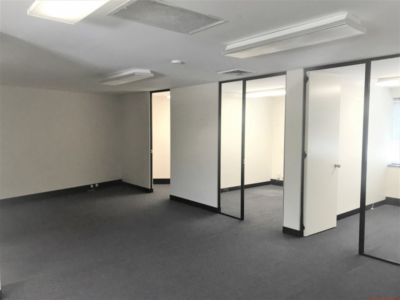 2 27 – 30 Portico Parade, Toongabbie NSW 2146