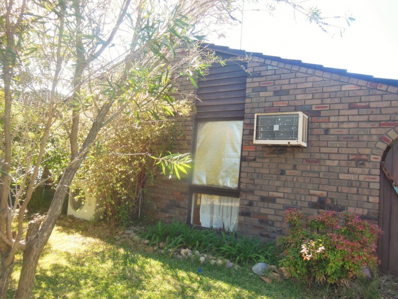 15 Mifsud Street, Girraween NSW 2145