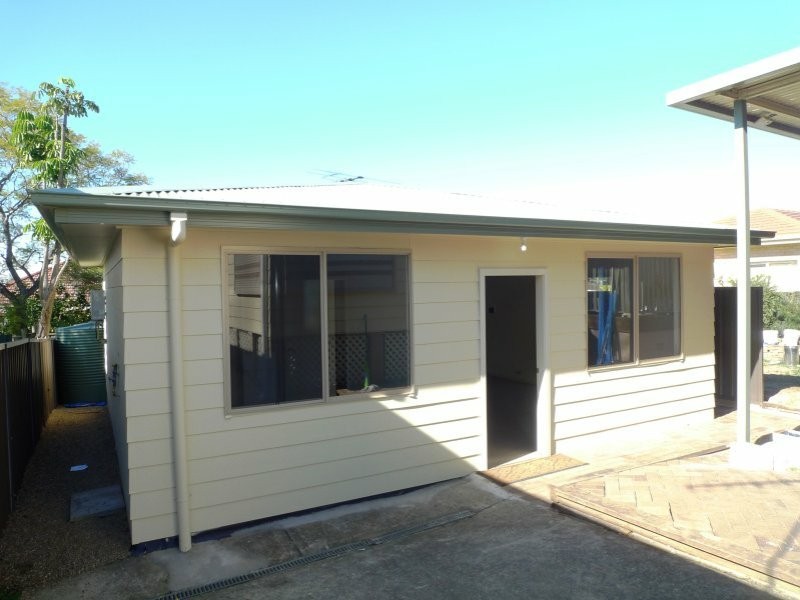28a Mansfield St, Girraween NSW 2145