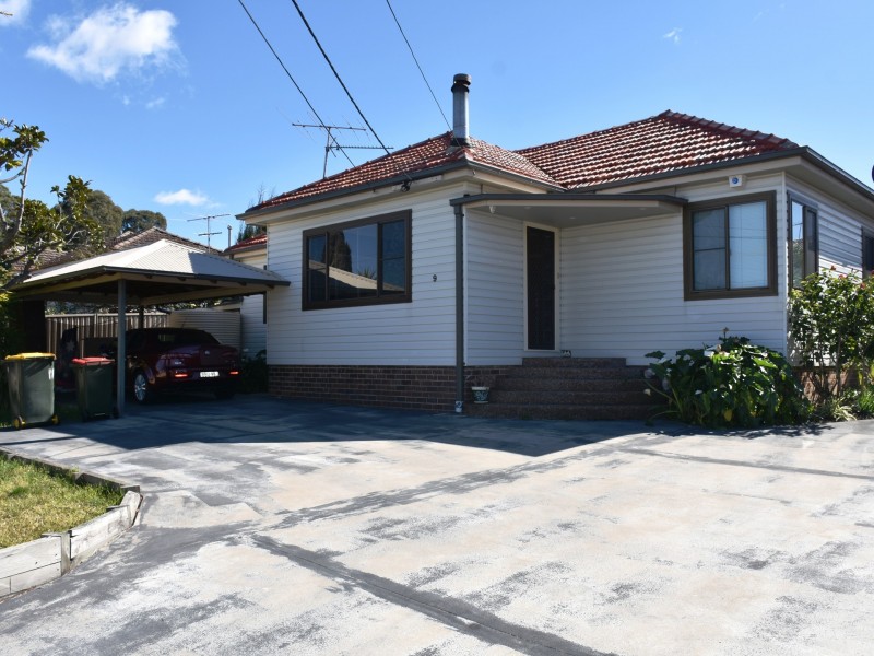 9 Marcia Street, Toongabbie NSW 2146