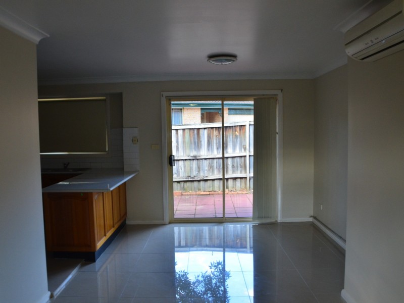 4/42 Girraween Road, Girraween NSW 2145