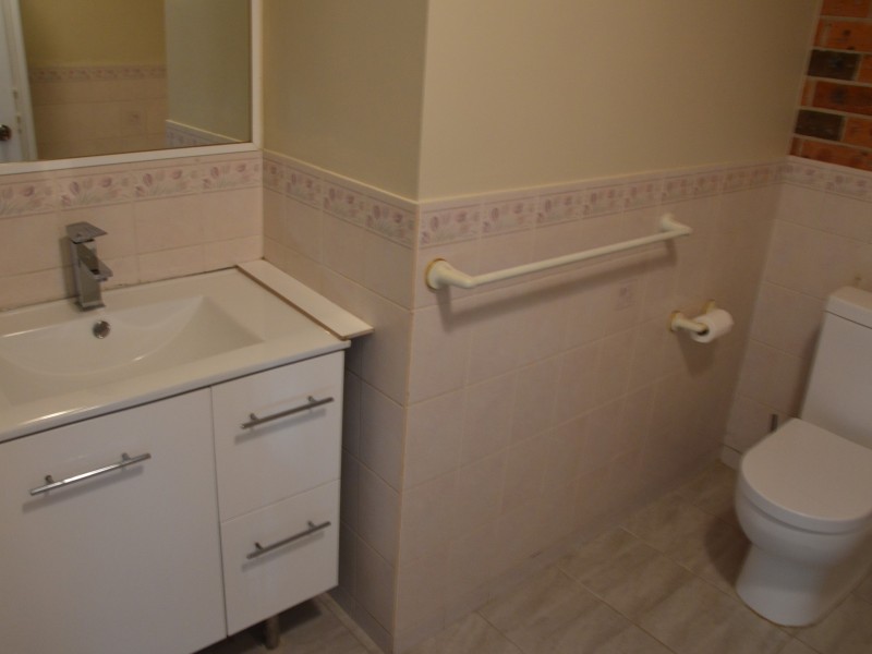 4/42 Girraween Road, Girraween NSW 2145