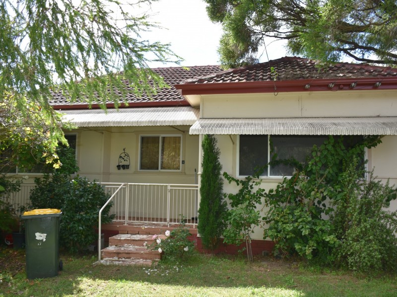 17 Orlando Crescent, Seven Hills NSW 2147