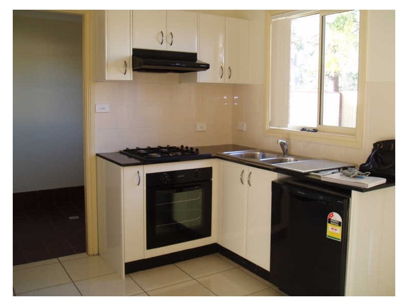 3/45-47 Cornelia Road, Toongabbie NSW 2146