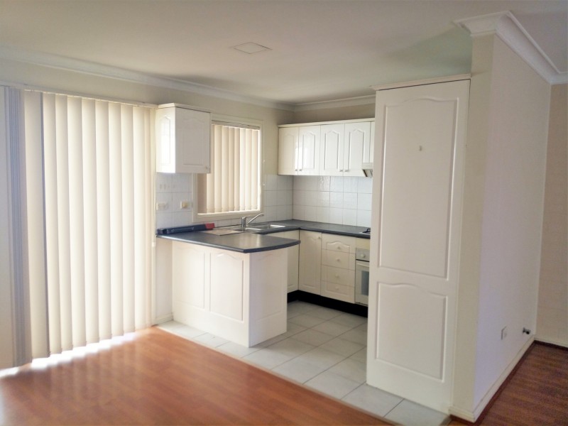 8/36-42 Crosby Street, Greystanes NSW 2145