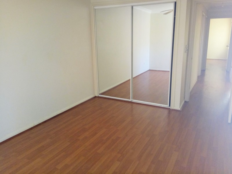 8/36-42 Crosby Street, Greystanes NSW 2145