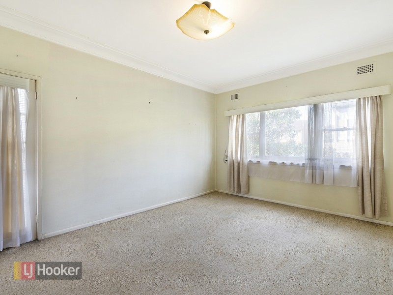 3 Burrabogee Road, Old Toongabbie NSW 2146