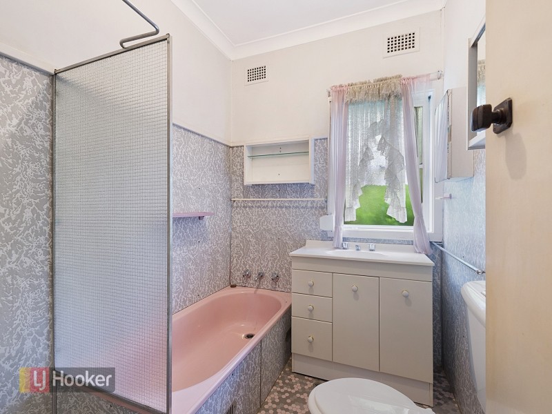 3 Burrabogee Road, Old Toongabbie NSW 2146