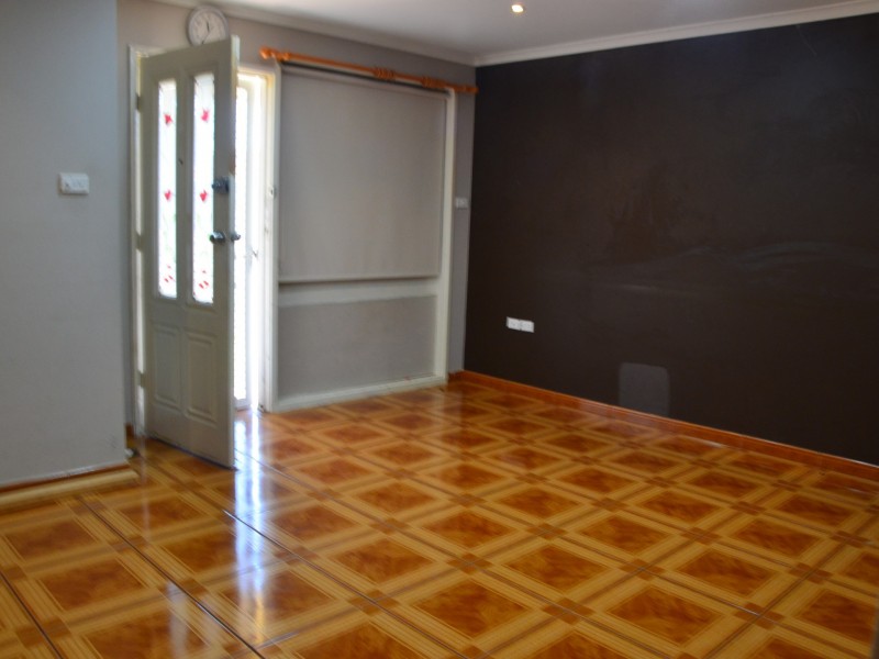 Villa 2/34 Normac Road, Girraween NSW 2145