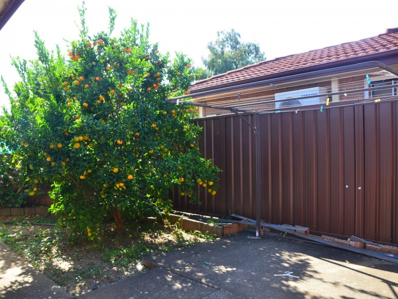 Villa 2/34 Normac Road, Girraween NSW 2145