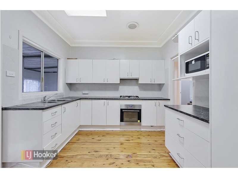 1 Mifsud Street, Girraween NSW 2145
