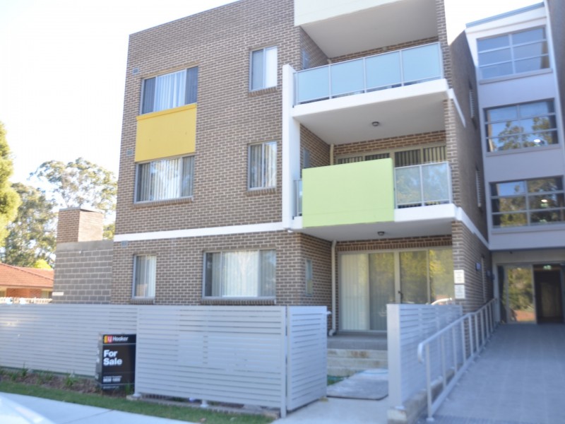Apartment 6/2-4 Octavia Street, Toongabbie NSW 2146