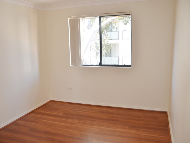 10/234 Targo Road, Toongabbie NSW 2146