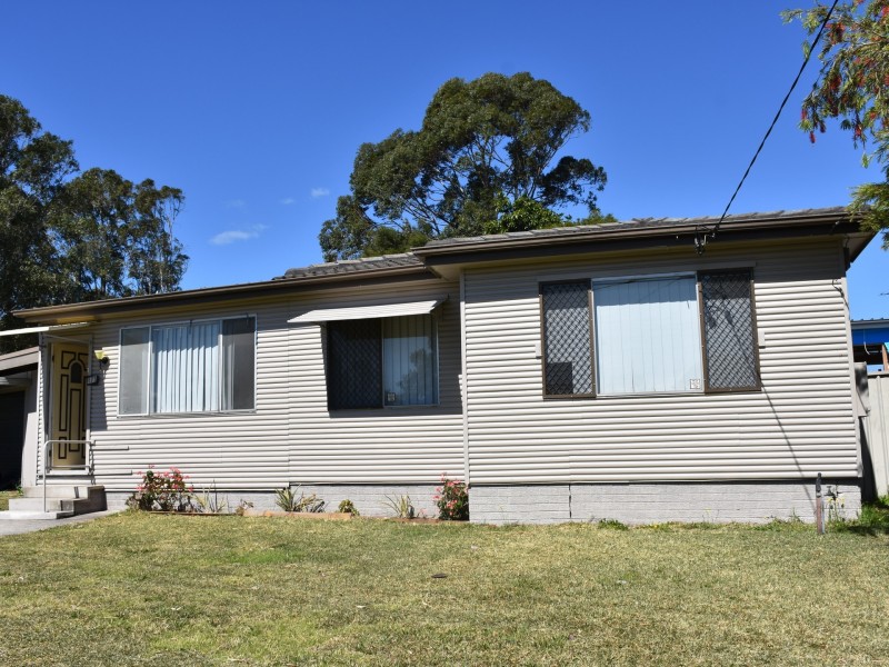 171 Fitzwilliam Road, Toongabbie NSW 2146
