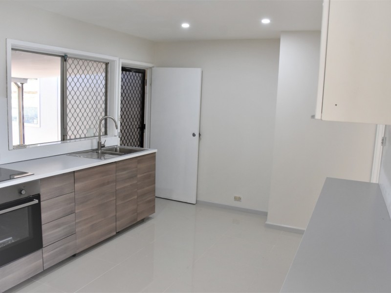 171 Fitzwilliam Road, Toongabbie NSW 2146