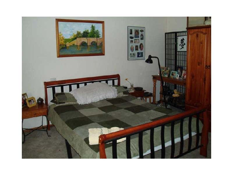 84 Fitzwilliam Road, Toongabbie NSW 2146