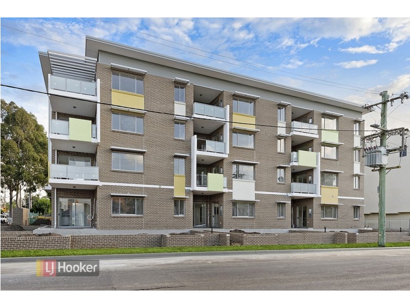 Apartment 4/2-4 Octavia Street, Toongabbie NSW 2146